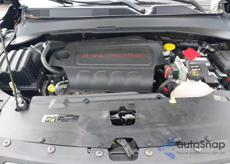 2022 Jeep Compass Trailhawk 4X4 из США, поврежденный, VIN 3C4NJDDB8NT114134